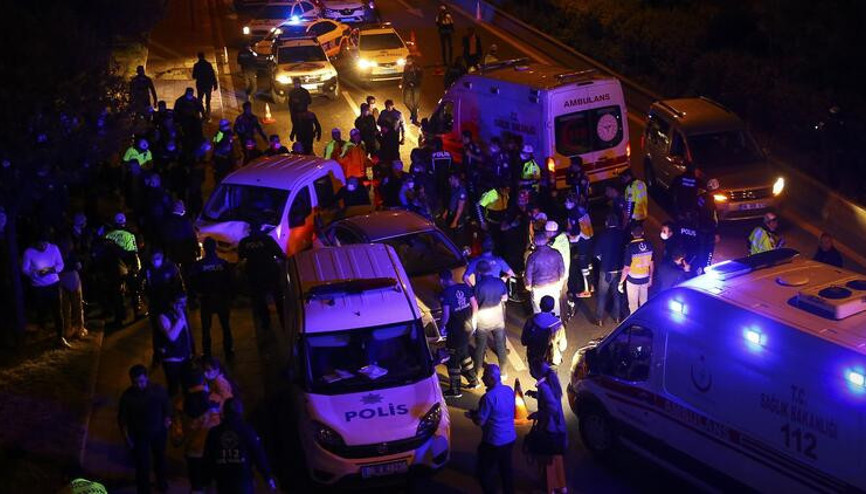 Son dakika haber... Ankarada kontrol noktasında trafik kazası: 5i polis 7 yaralı