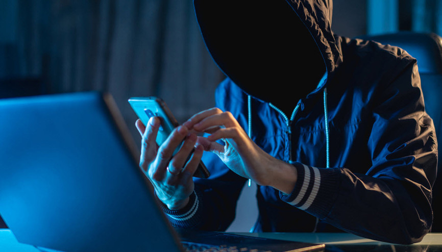 Googleın giremediği yere milyonlarca insanın şifresi girdi