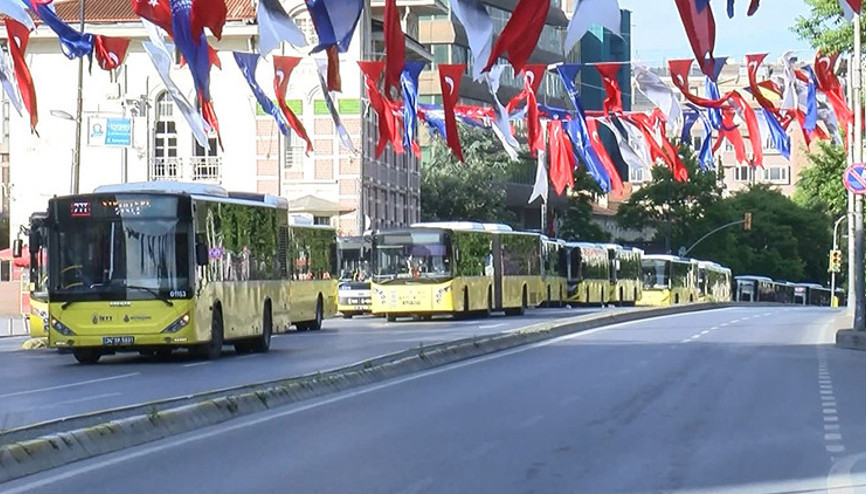 Bayramın 3. gününde de yollar ve meydanlar sessiz