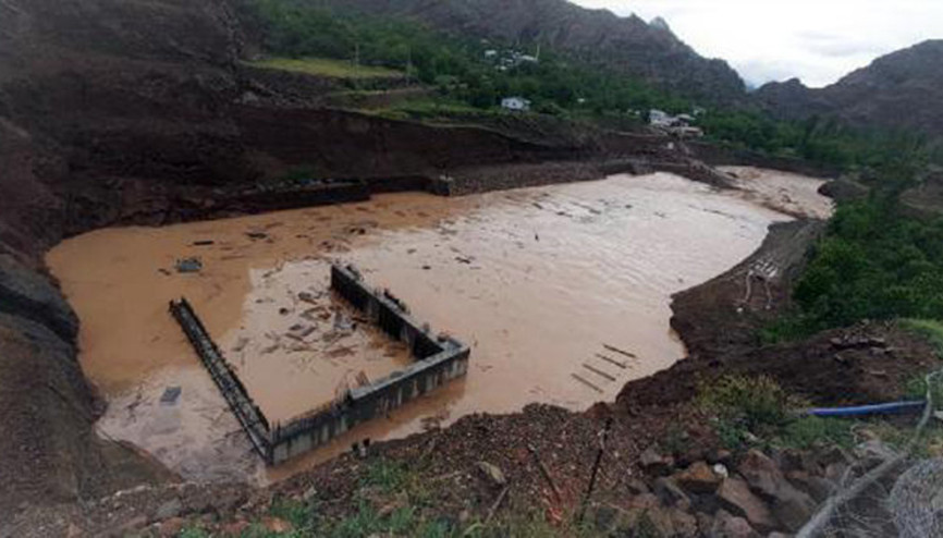 HES inşaatını sel bastı HES inşaatını sel bastı