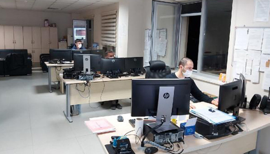 Kütahya polisinden 65 yaş ve üzerindekilere bayram telefonu