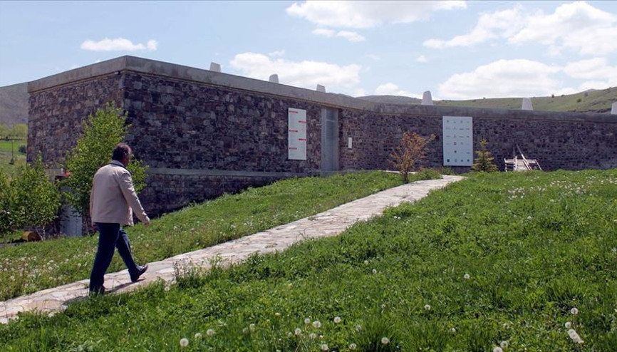 Dünyaca ünlü Baksı Müzesine gözü gibi bakıyor