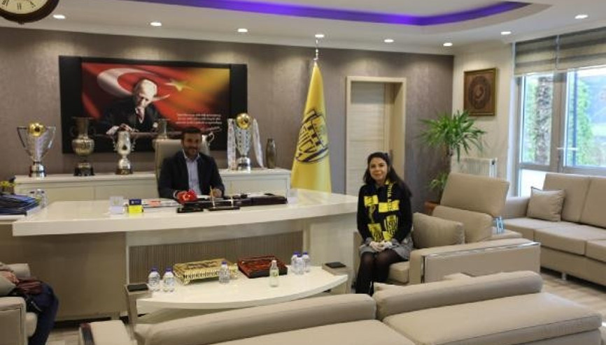 Ankaragücü taraftarı Eylem, babasının hayalini gerçekleştirdi