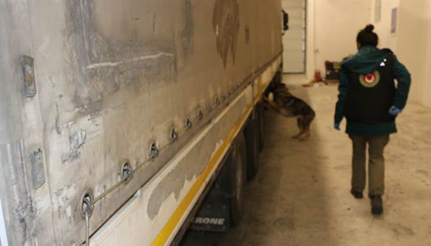 Hamzabeylide 30 kilo esrar ele geçirildi