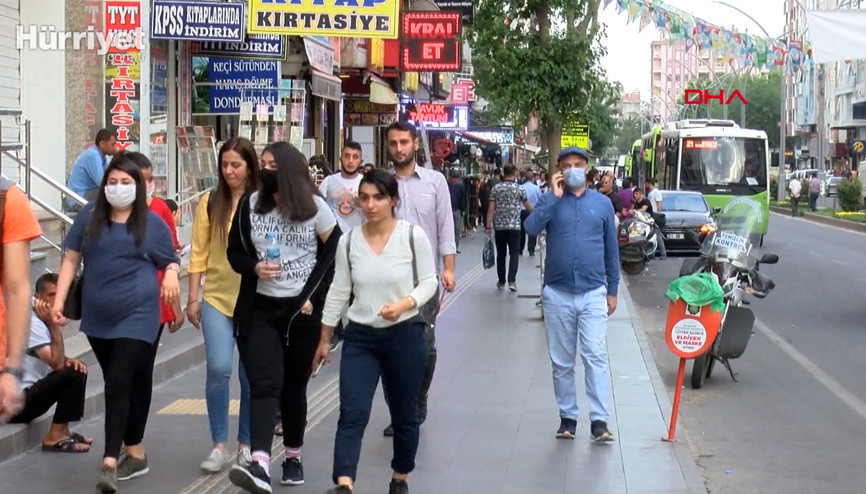 Doğu ve Güneydoğu illerinde taziye ve düğün nedeniyle vakalar yeniden artıyor Doğu ve Güneydoğu illerinde taziye ve düğün nedeniyle vakalar yeniden artıyor