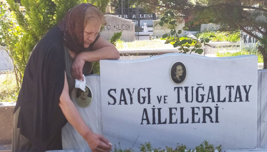 Savcılık zaman aşımını durdurdu, anne kızının mezarı başına gitti Savcılık zaman aşımını durdurdu, anne kızının mezarı başına gitti