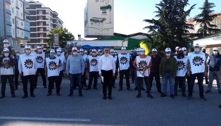 Rizede işe çağrılmayan mevsimlik işçilere, sendika desteği Rizede işe çağrılmayan mevsimlik işçilere, sendika desteği