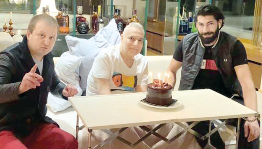 Mehmet Ali Erbil’den yakın dostuna sürpriz