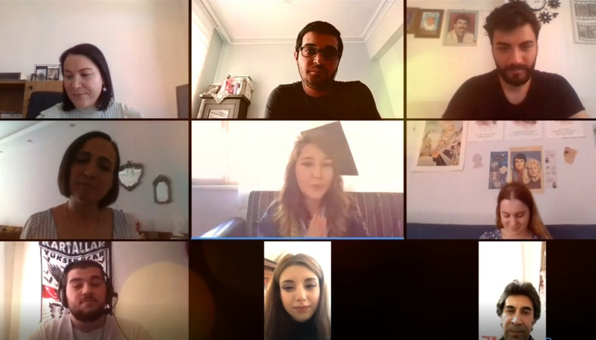 İletişim fakültesinde sanal mezuniyet