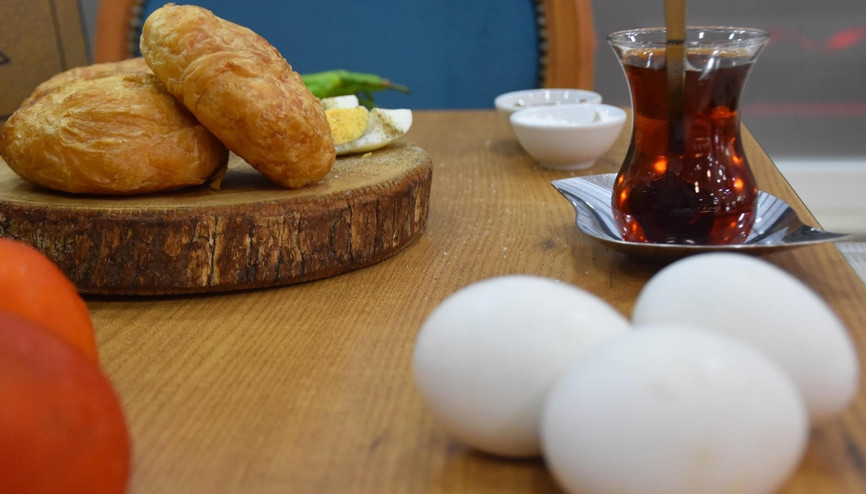 Hamuru 2 metrekare açılıyor, herkes yapamıyor Ünü Türkiyeye yayıldı