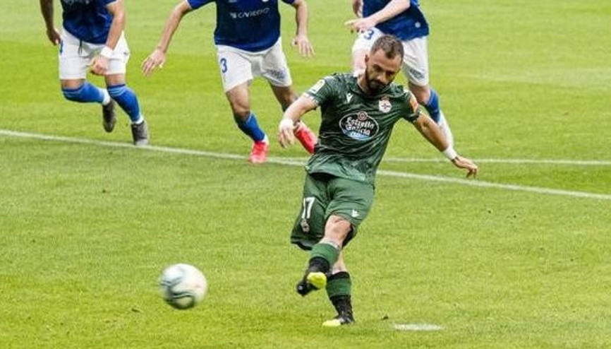 Emre Çolakın şanssız gecesi Penaltı kaçırdı, Deportivo puan kaybetti...