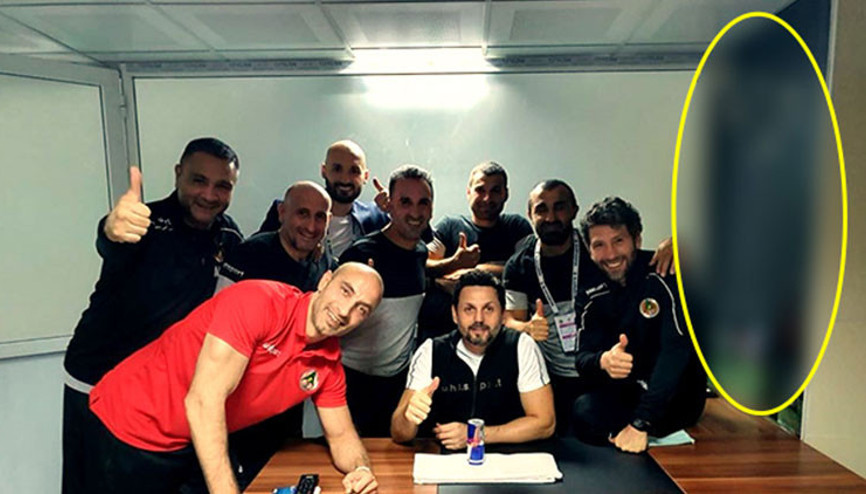 Gecenin olayı Erol Bulutun odasında Fatih Terim detayı...