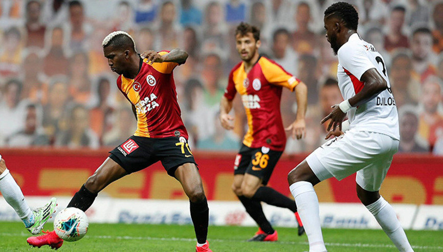 Galatasarayın yıldızı Henry Onyekurudan flaş mesaj: Asla pes etmeyeceğiz