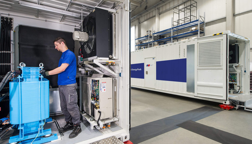 Qinous, Mikro Şebeke Yetkinlik Merkezine dönüşüyor