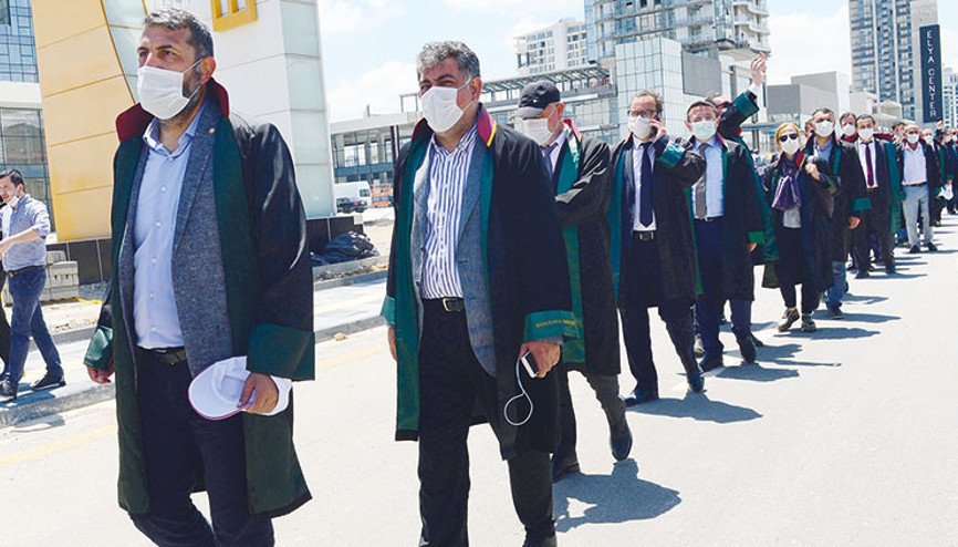 Önce yürüyüş sonra Anıtkabir