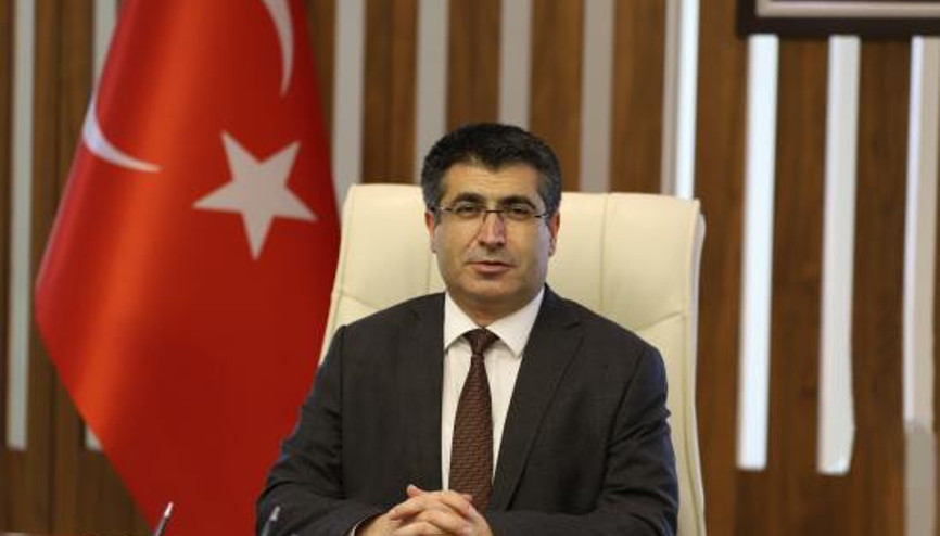 Prof. Dr. Semih Aktekin kimdir