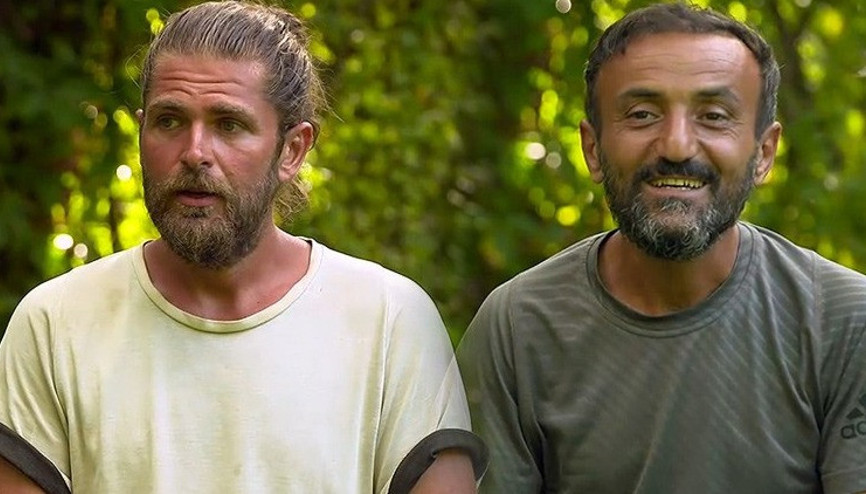 Acundan Survivordan elenen Mert Öcal ve Ersin Korkuta jet jest