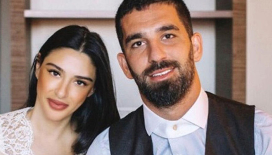 Arda Turan ile Aslıhan Doğanın ikinci bebek mutluluğu
