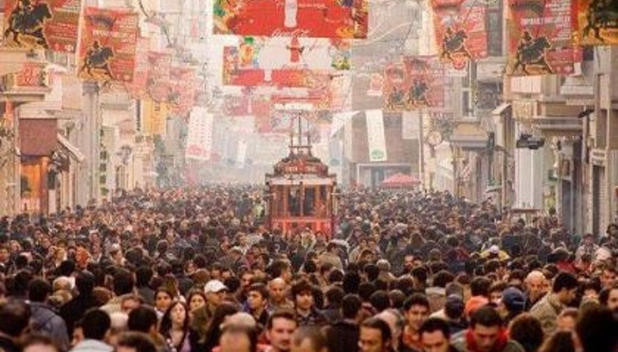 “Bir Antikacı Dükkânı Olarak İstanbul”