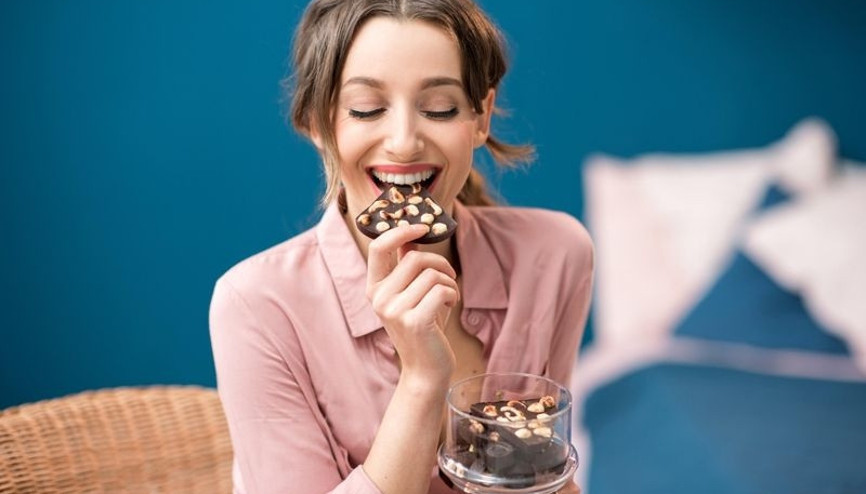 Kilo aldırmayan 10 sağlıklı abur cubur