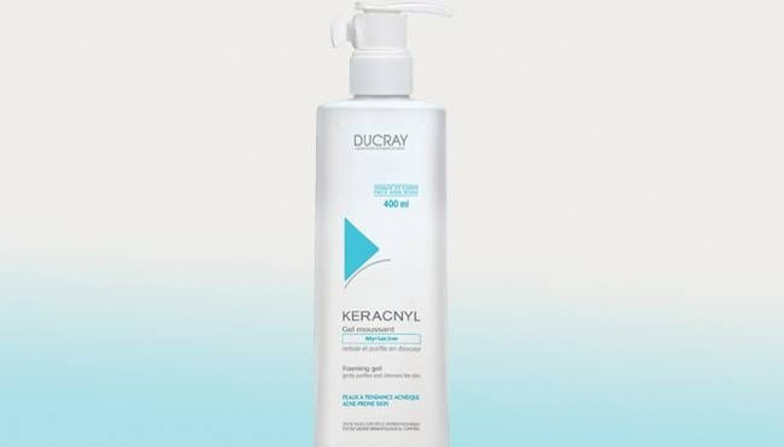 Yağlı ve akneli ciltlerden kurtulmak için “Ducray Keracnly”
