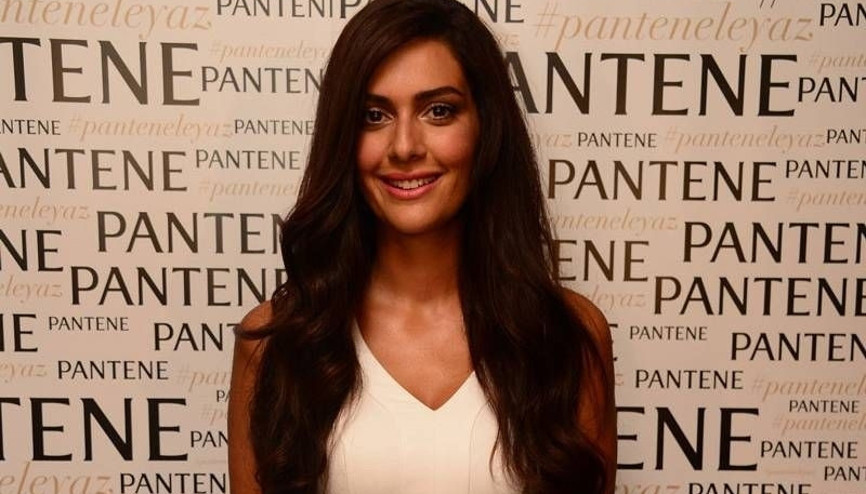Pantene ile saç fırçasıyla barışma zamanı