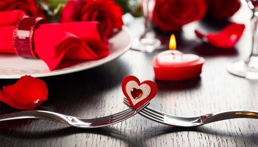 Sevgililer Günü için romantik menü nasıl hazırlanır