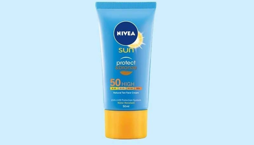 Nivea Sun Protect Bronze ile korunurken bronzlaşın