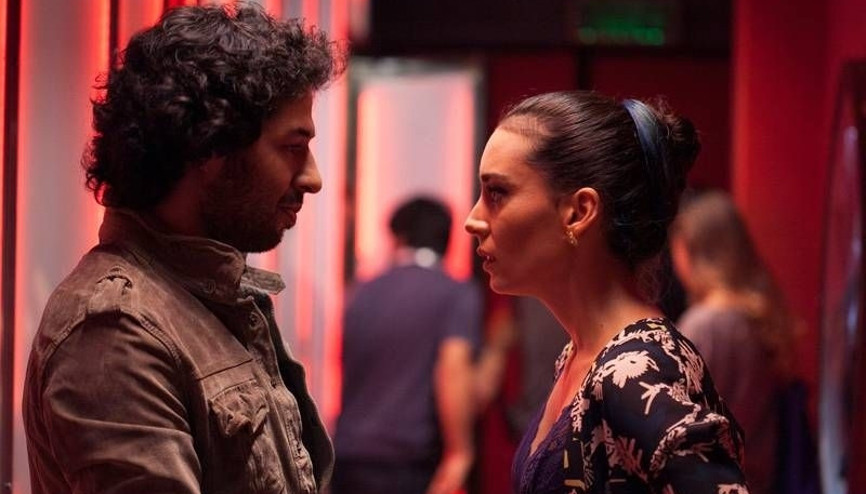 Mert Fırat ve Melisa Sözen’den bir aşk hikayesi