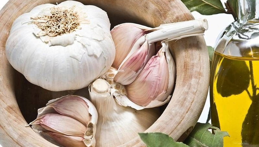 Gribin doğal ilacı çiğ sarımsak