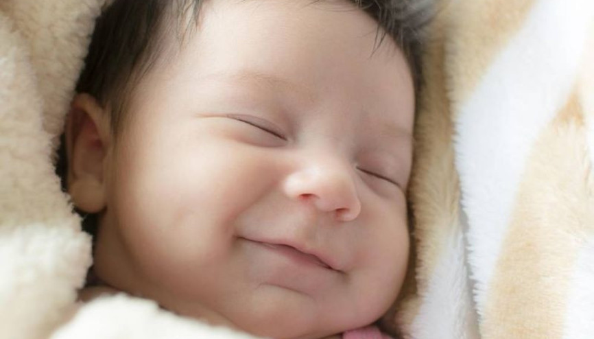 40 saniyede bebek uyutma yöntemi