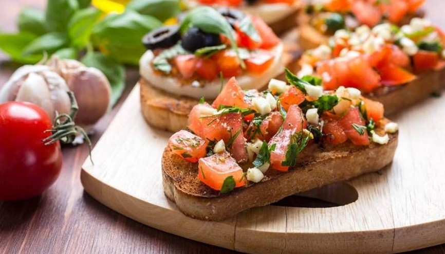 Klasik İtalyan lezzeti Bruschetta tarifi