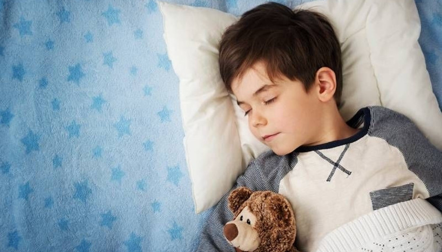 Çocuklarda gece terlemesi neyin habercisi