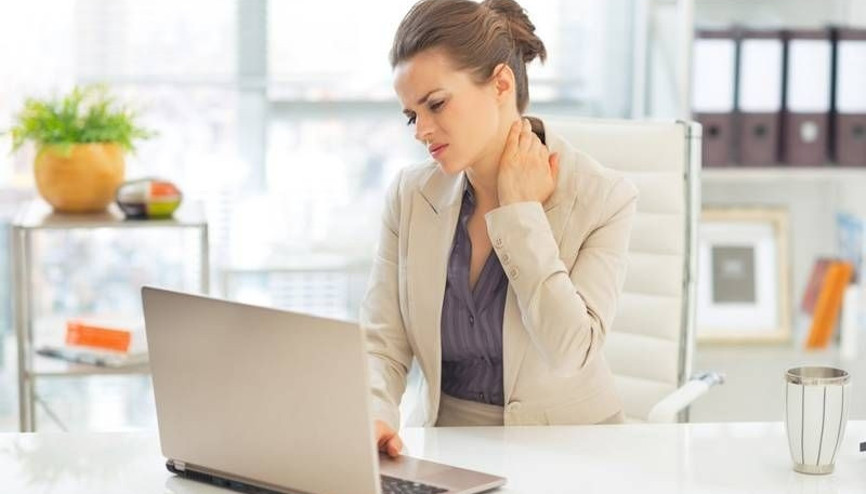 Boyun ağrısı sebepleri nelerdir