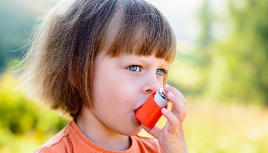 Her 8 çocuktan birinde astım görülüyor