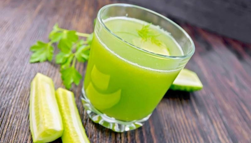 Düz bir karın için bu içeceği mutlaka tüketin