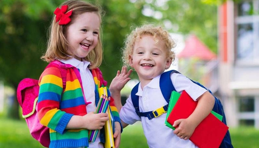 Çocuğunuzu 5 adımda okula hazırlayın Çocuğunuzu 5 adımda okula hazırlayın