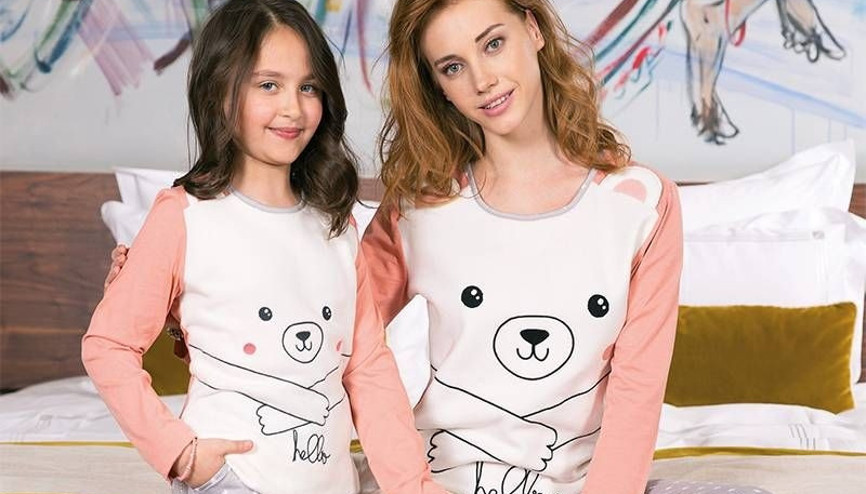 Yeni İnci ile anne-kız kombinlerine yıldız dokunuşu…