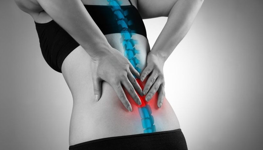 Skolyoz nedir, hangi sıklıkla görülür