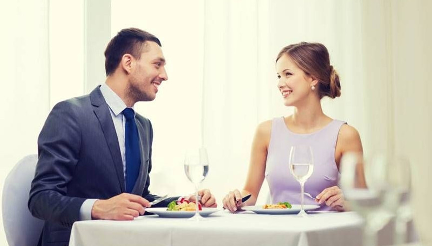 İlk buluşmada sorulmayacak 5 soru İlk buluşmada sorulmayacak 5 soru