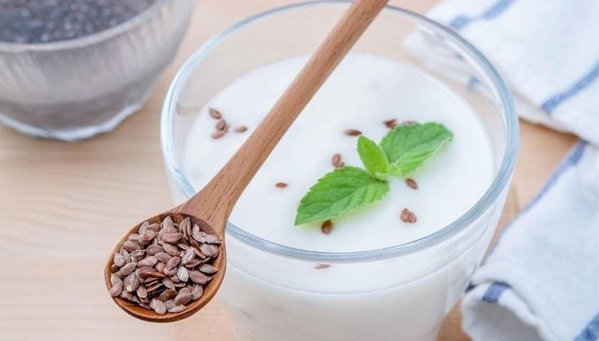 Keten tohumlu ve tarçınlı süt enerji veriyor