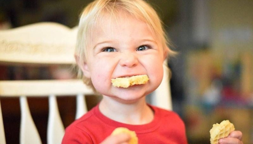 Çocuklar için 8 sağlıklı atıştırmalık tarifi