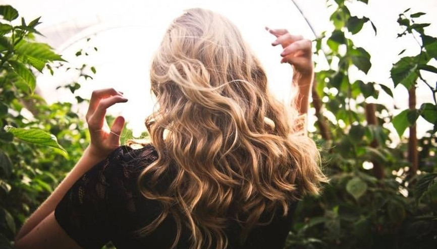Sağlıklı ve gür saçlar için tedavi yöntemleri Sağlıklı ve gür saçlar için tedavi yöntemleri