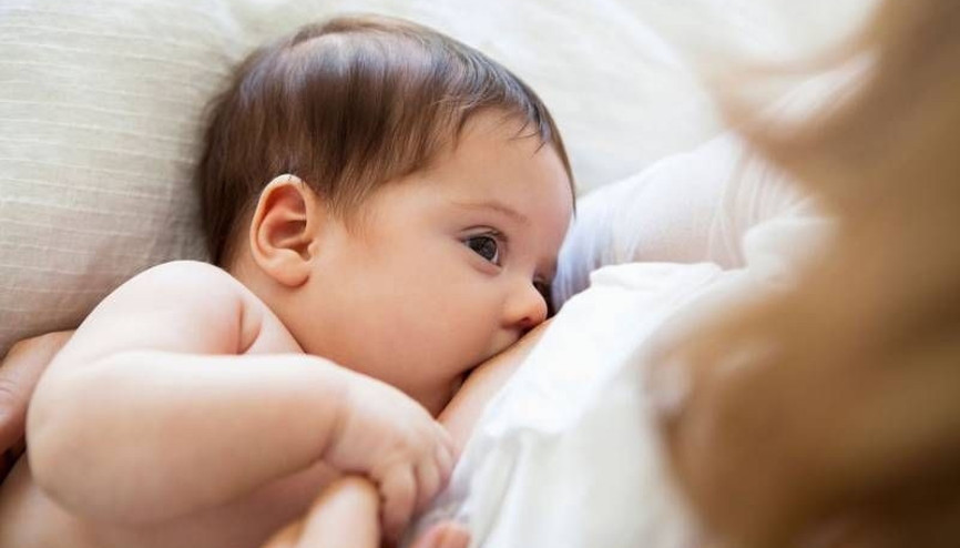 Emzirmek susturma aracı olarak kullanılmalı mı