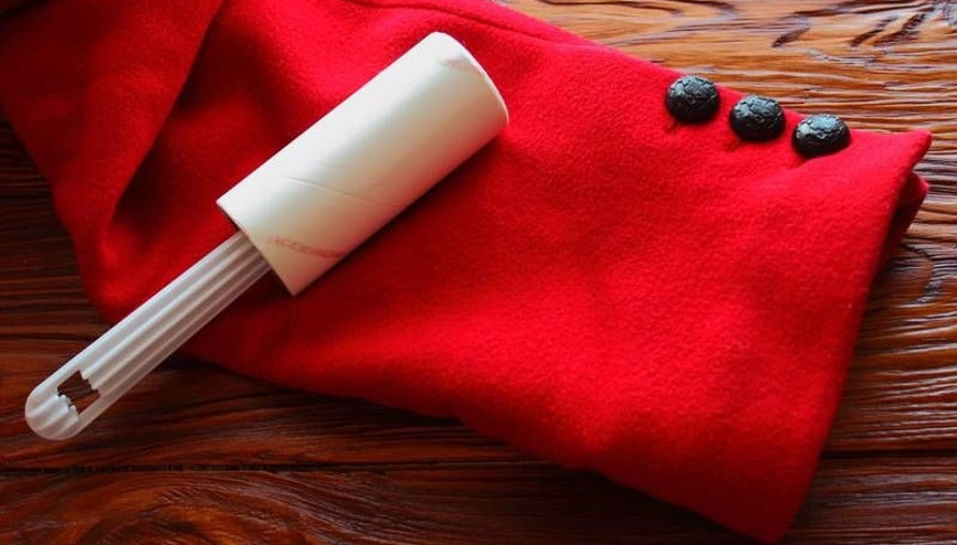 Giysilerinizdeki tüylerden kurtulmak için çözümler