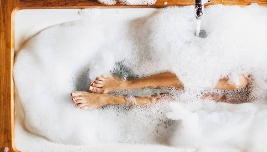 Varisi olanlar sıcak suyla banyo yapmamalı Varisi olanlar sıcak suyla banyo yapmamalı