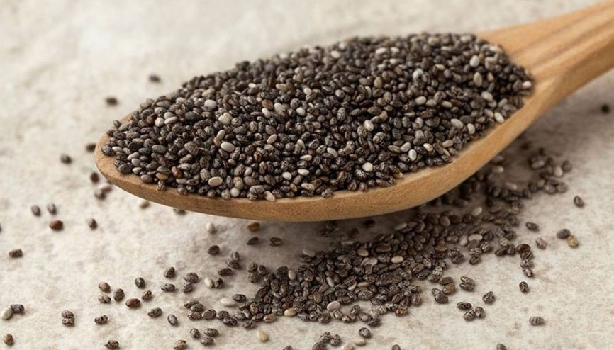 Sağlık kürü chia tohumlu içecekler