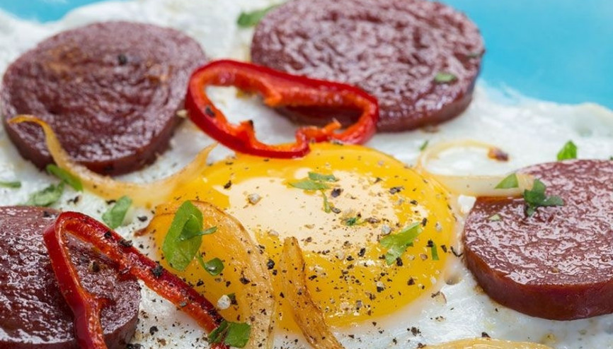 GDO’lu ve katkı maddeli yiyecekler alerji yaratıyor