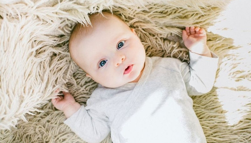 Her bebek karakteriyle doğar