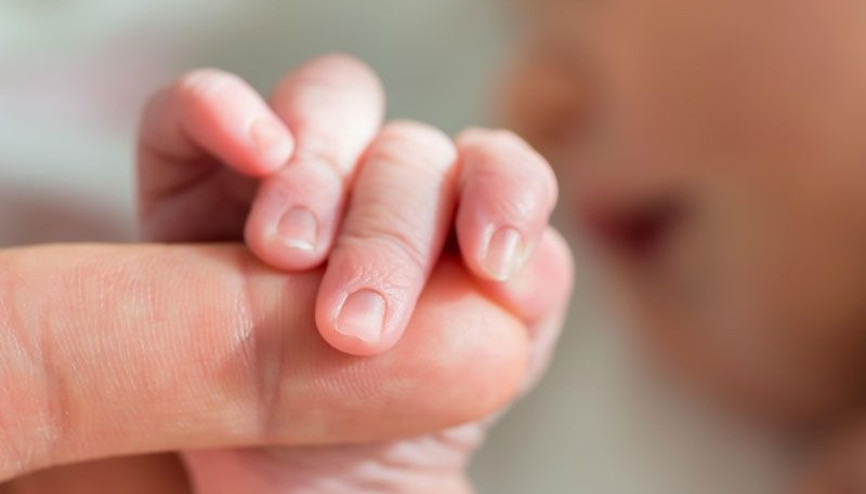 Epidural analjezi ile normal doğum nedir, nasıl yapılır